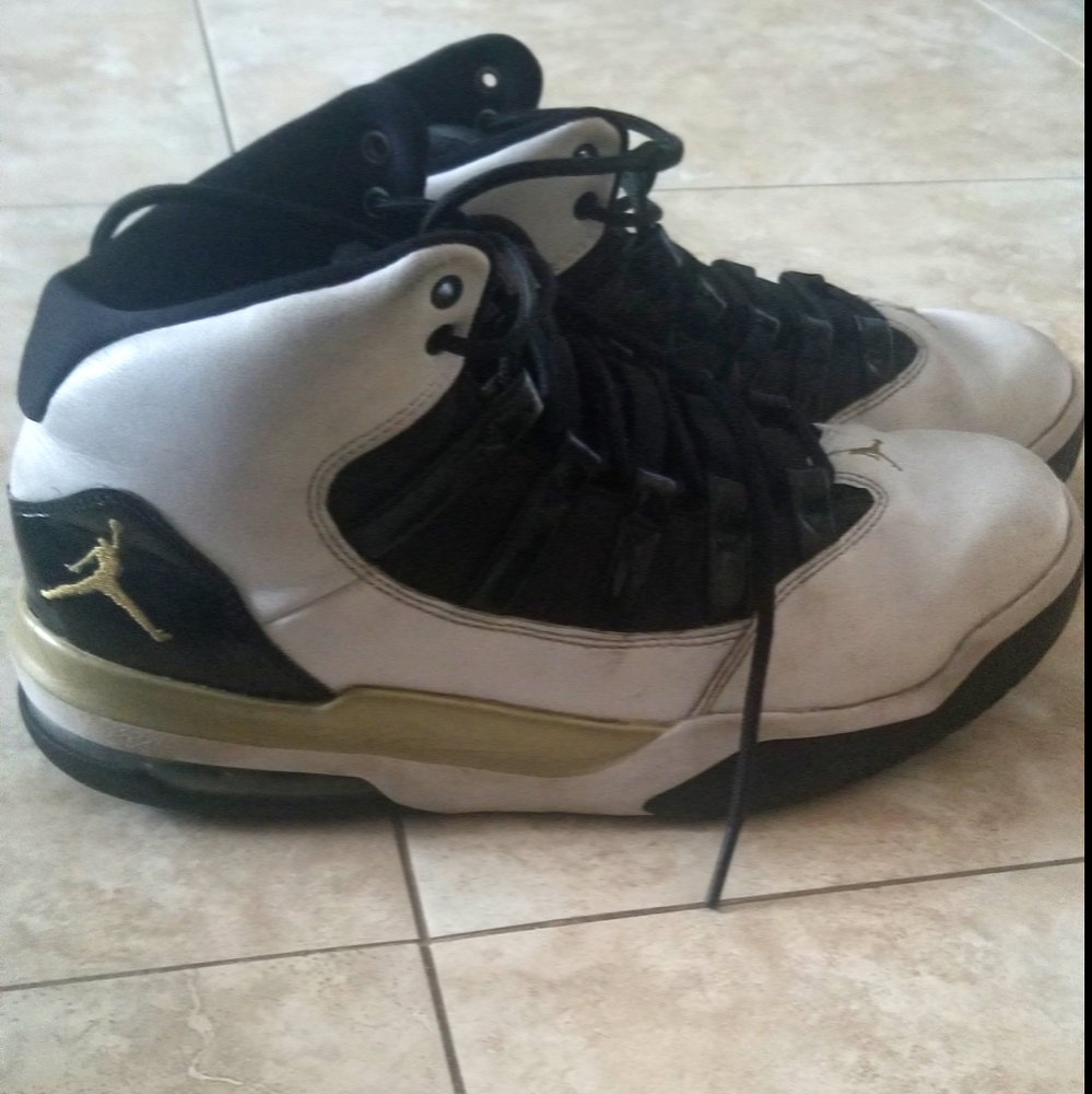 Men's Jordan's size 8 $45